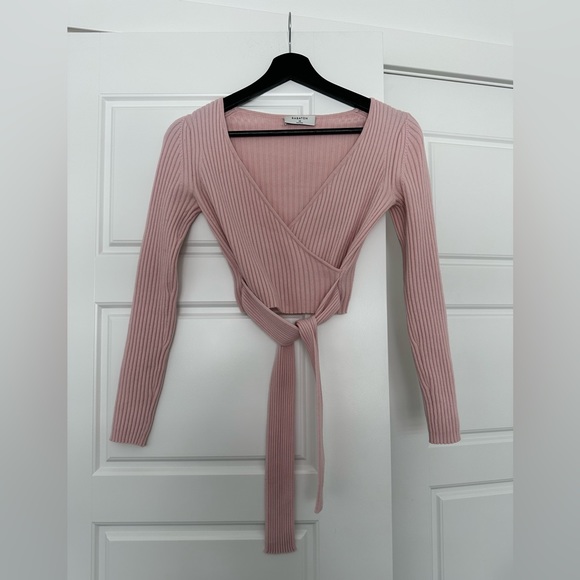 Aritzia Babaton Romeo Sweater - Picture 4 of 4